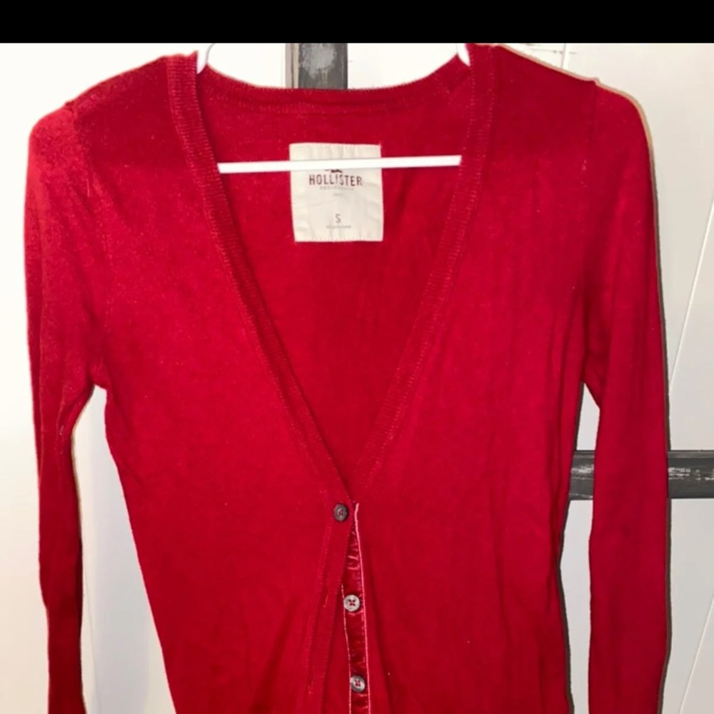 Hollister Cardigan